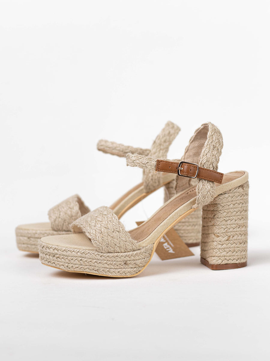 Sandalias con best sale tacon de esparto